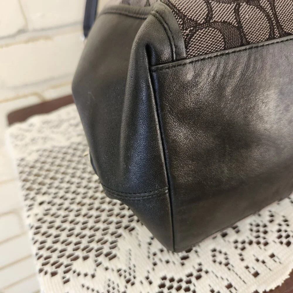 Euc Coach Edie Signature Jacquard Black Shoulder Bag Purse